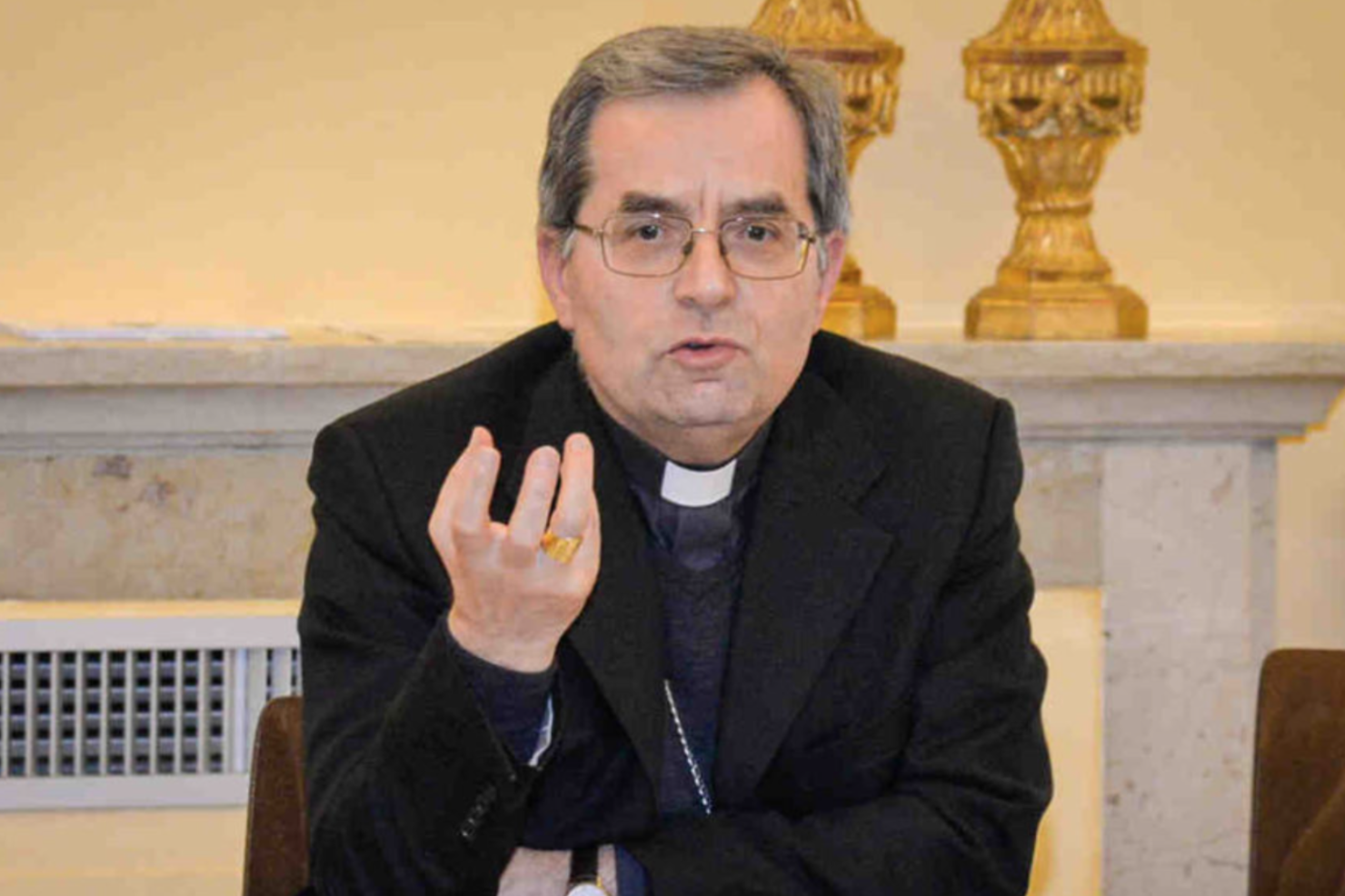 Monsignor Regattieri: «Gender e veglie contro omofobia sconcertano i fedeli» 1
